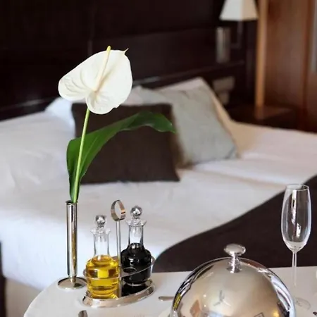 Comfort Deluxe In Centrum Апартаменты *